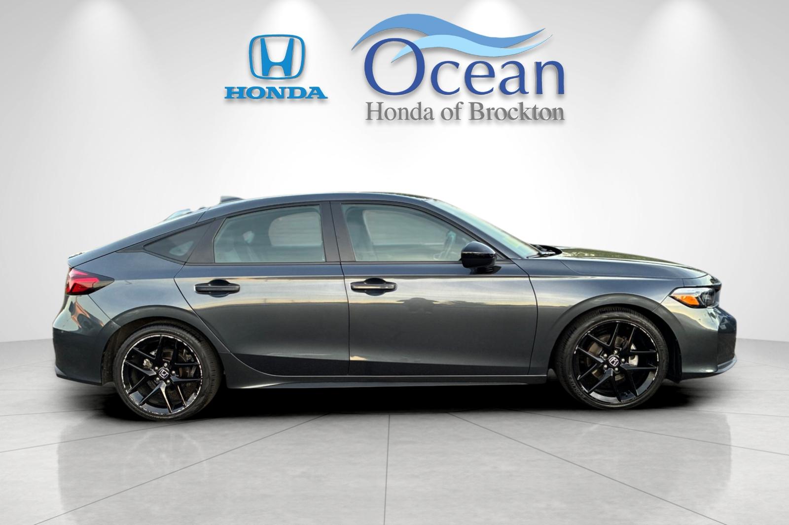honda civic hatchback 2025 19XFL2H81SE011896 image honda civic hatchback 2025 19XFL2H81SE011896 image